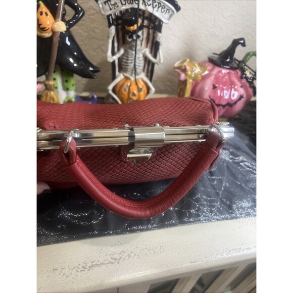 NWT-The Trend Genuine Leather Red Doctor Style Crossbody Handbag Purse main image 7